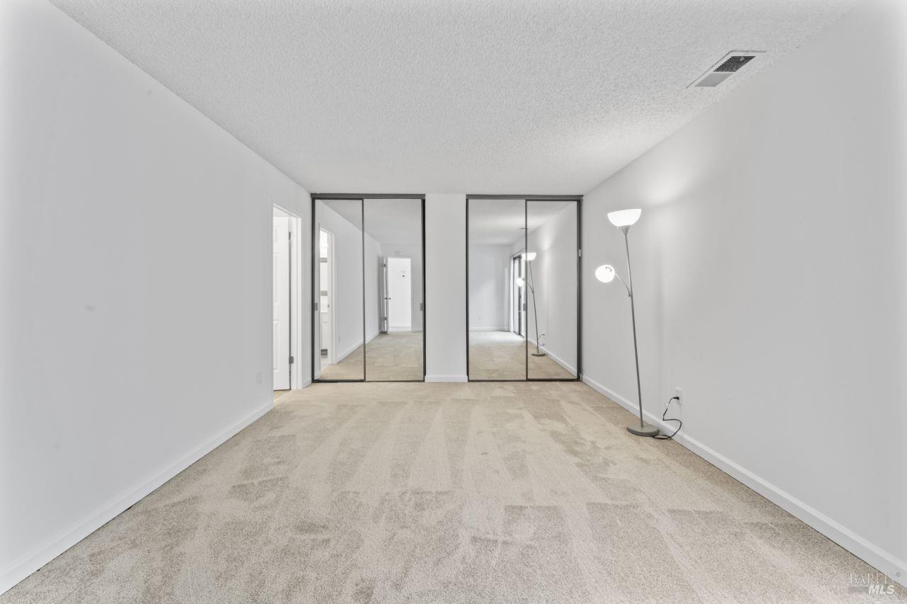 Detail Gallery Image 26 of 38 For 6498 Jacaranda St, Rohnert Park,  CA 94928 - 4 Beds | 2 Baths