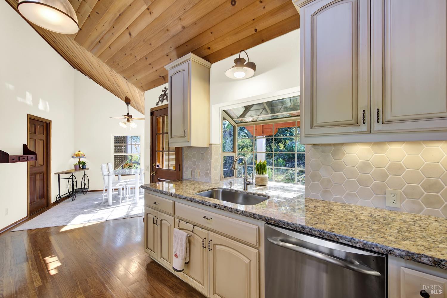 Detail Gallery Image 25 of 82 For 4427 Glencannon Dr, Fairfield,  CA 94534 - 3 Beds | 2/1 Baths