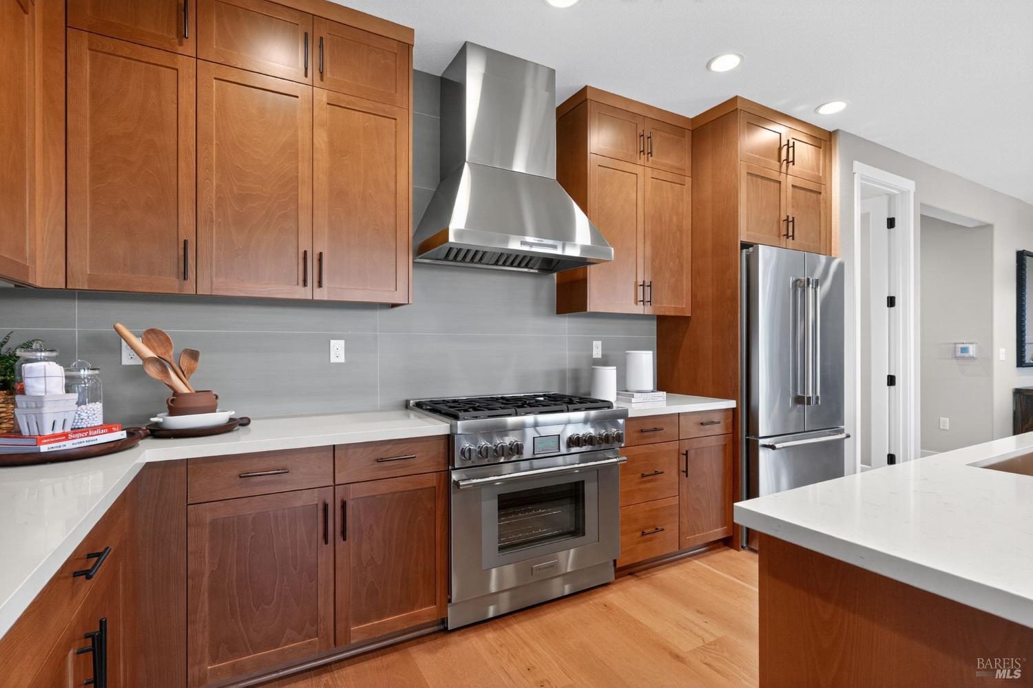 Detail Gallery Image 6 of 29 For 627 Beyers St, Oakley,  CA 94561 - 5 Beds | 4 Baths