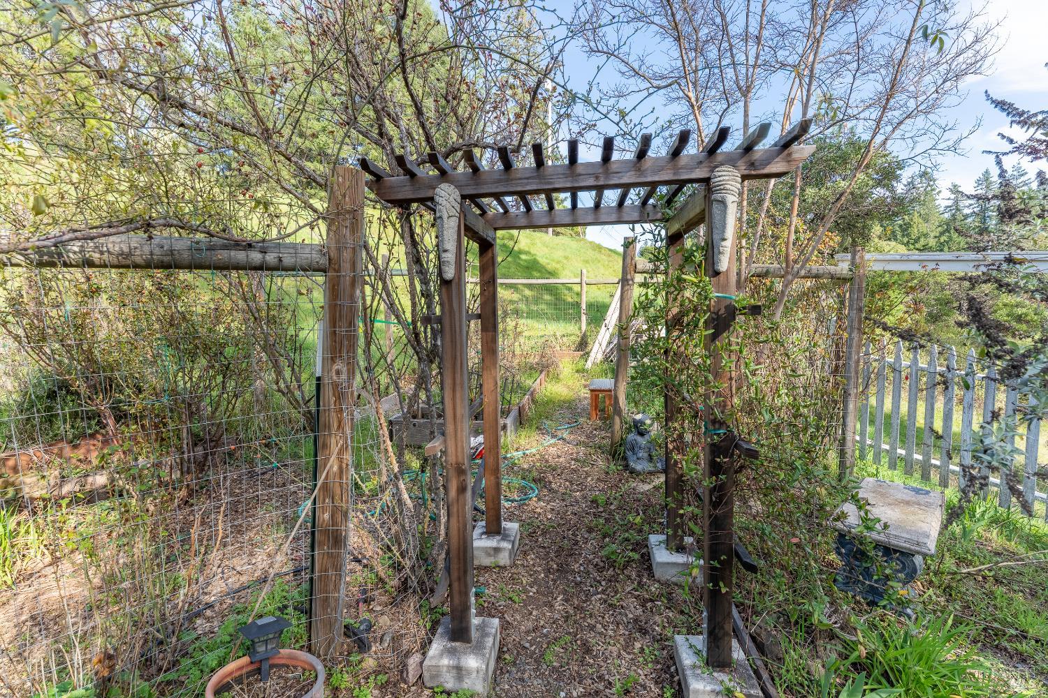 Detail Gallery Image 35 of 47 For 27581 Poppy Dr, Willits,  CA 95490 - 3 Beds | 2 Baths