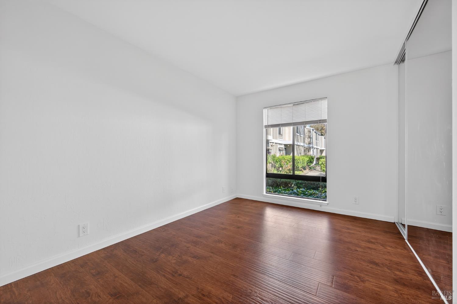 Detail Gallery Image 18 of 31 For 900 Southampton Rd #51,  Benicia,  CA 94510 - 2 Beds | 1 Baths