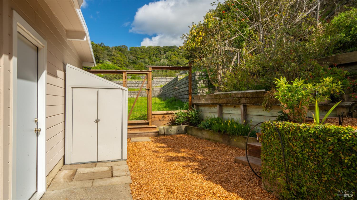 Detail Gallery Image 42 of 48 For 6 Sherwood Pl, Novato,  CA 94945 - 3 Beds | 1/1 Baths