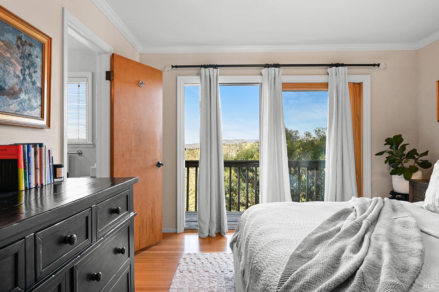 Detail Gallery Image 38 of 65 For 115 Oak Springs Dr, San Anselmo,  CA 94960 - 4 Beds | 3 Baths