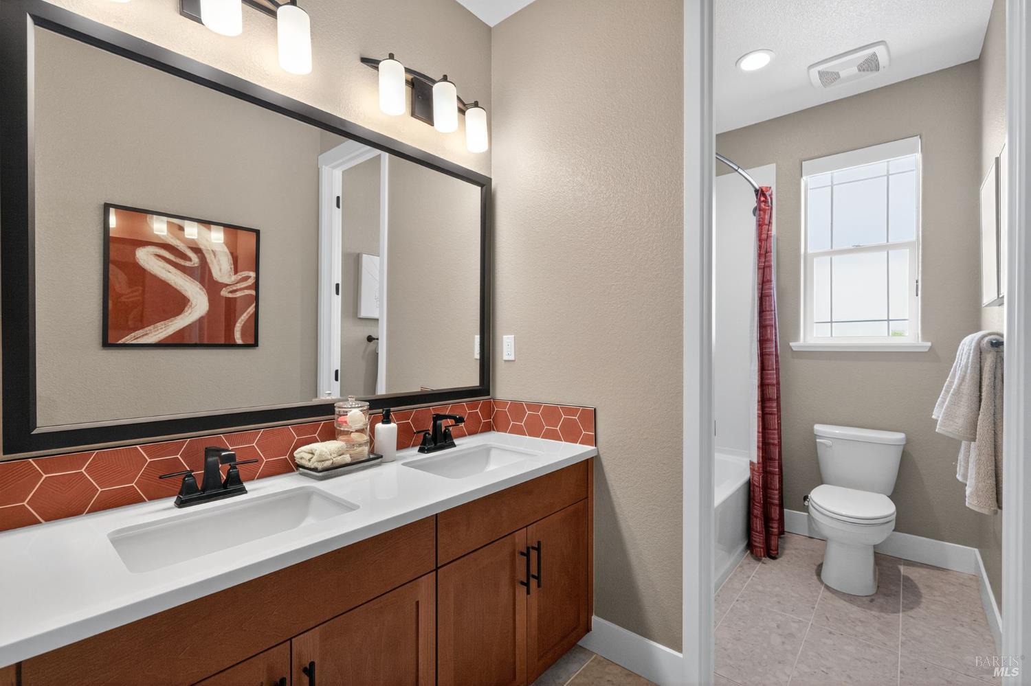 Detail Gallery Image 20 of 29 For 627 Beyers St, Oakley,  CA 94561 - 5 Beds | 4 Baths