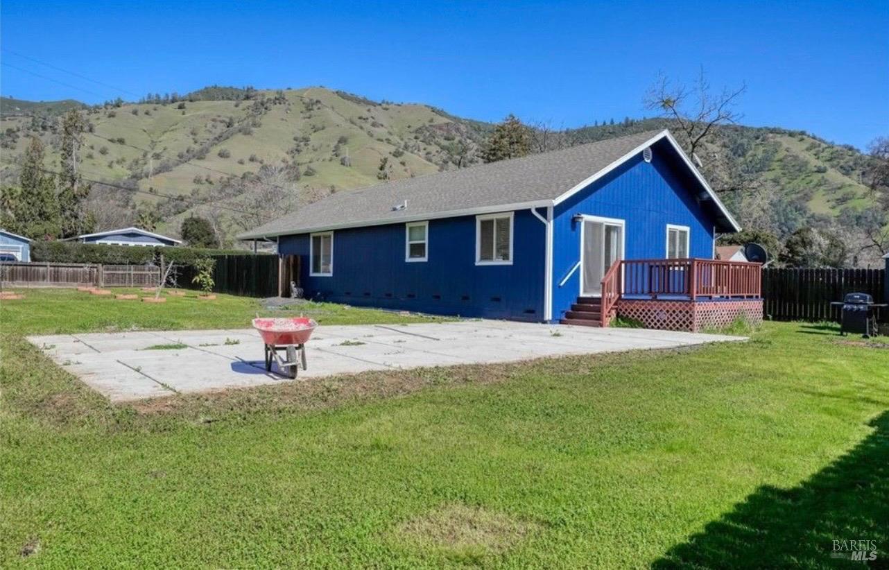 Detail Gallery Image 31 of 36 For 3483 Beach St, Nice,  CA 95464 - 3 Beds | 2 Baths