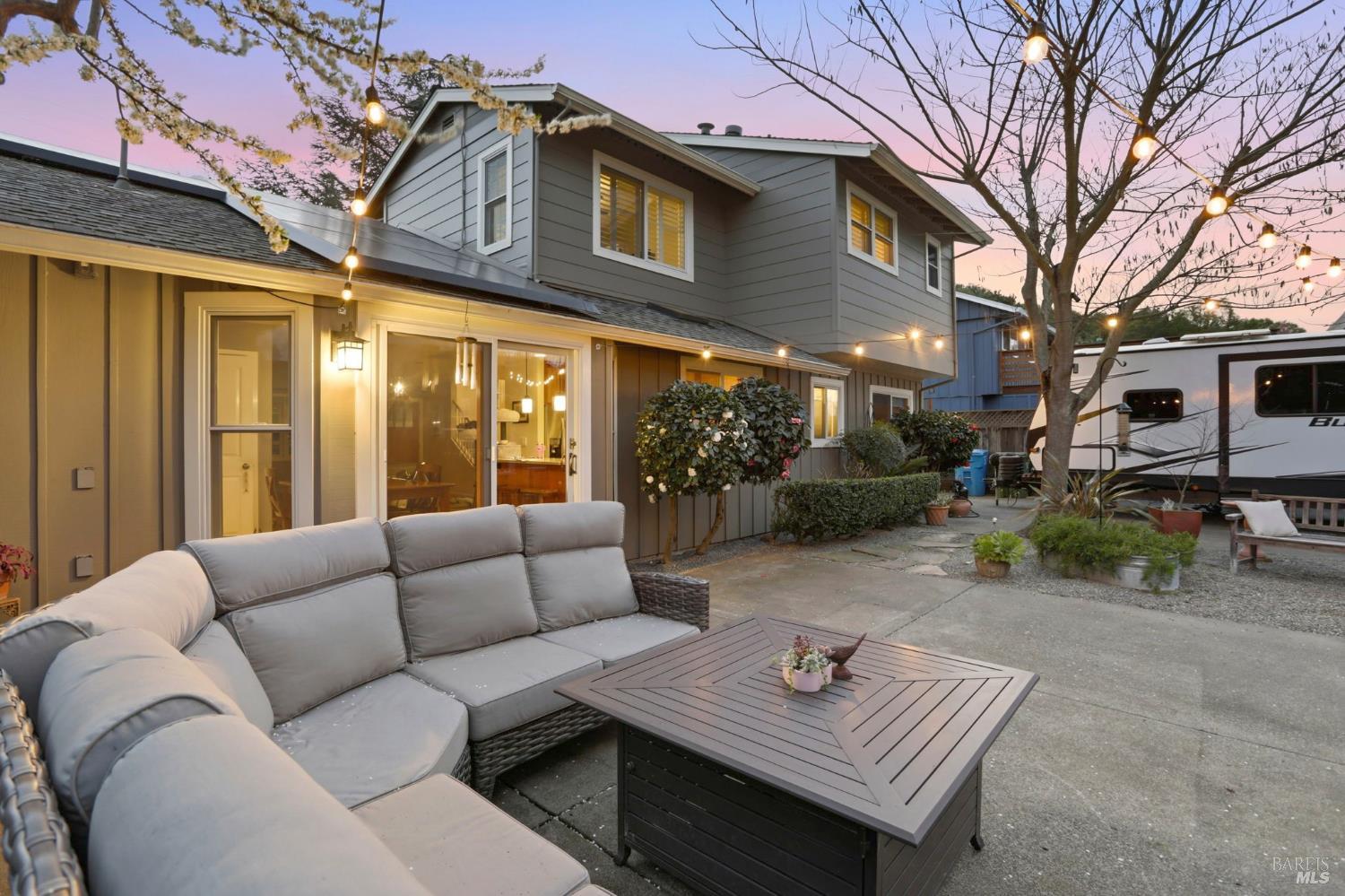 Detail Gallery Image 52 of 62 For 6 Gothic Dr, Novato,  CA 94947 - 4 Beds | 3/1 Baths