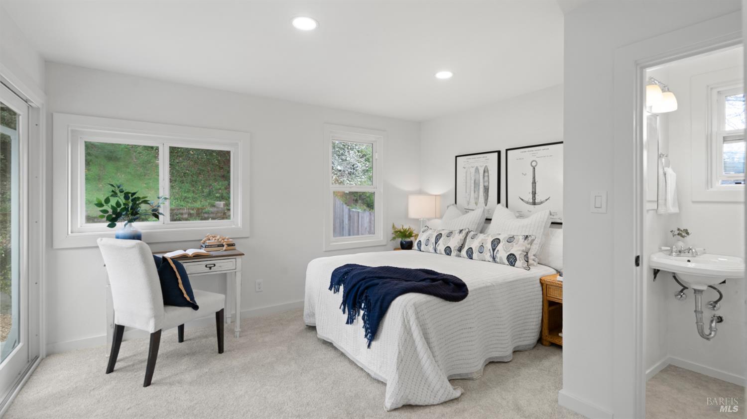 Detail Gallery Image 24 of 48 For 6 Sherwood Pl, Novato,  CA 94945 - 3 Beds | 1/1 Baths