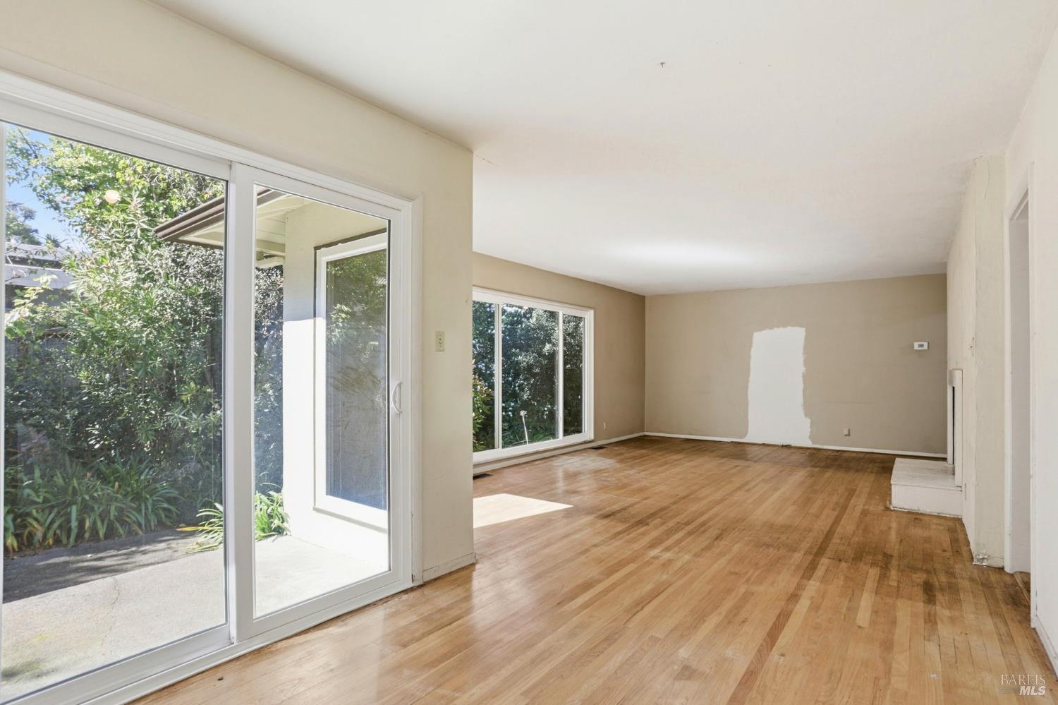 Detail Gallery Image 12 of 40 For 15 Alameda De La Loma Unkn, Novato,  CA 94949 - 3 Beds | 2/1 Baths