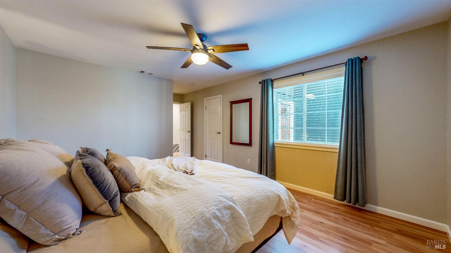 Detail Gallery Image 25 of 93 For 2400 Copperfield Dr, Santa Rosa,  CA 95401 - 3 Beds | 2 Baths