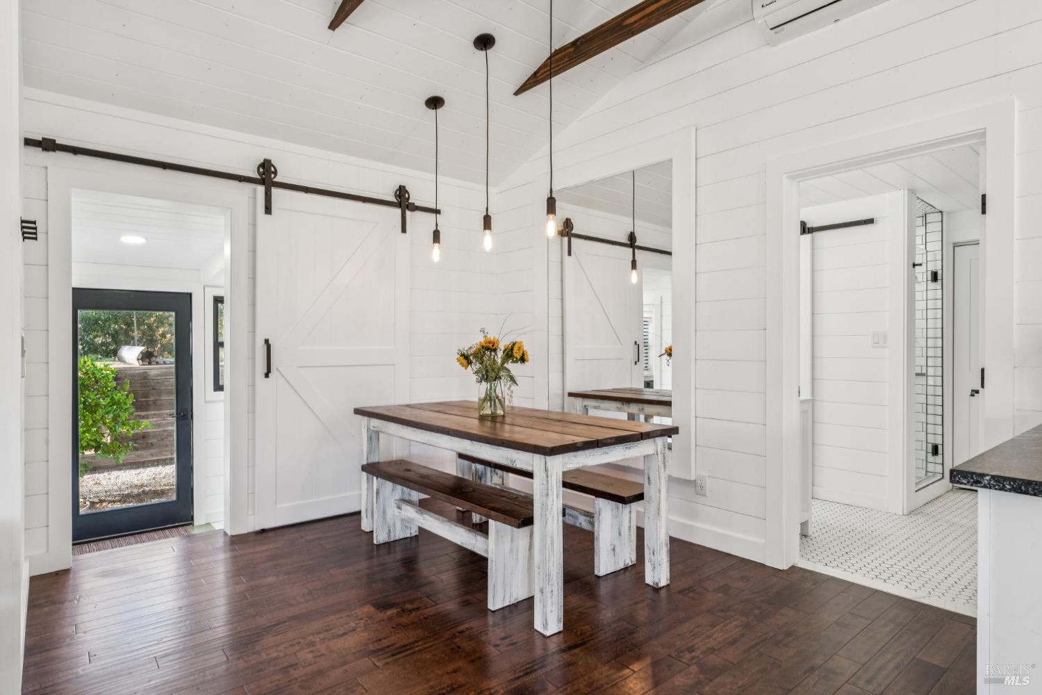 Detail Gallery Image 18 of 58 For 2 Foothill Blvd, Calistoga,  CA 94515 - 2 Beds | 2 Baths