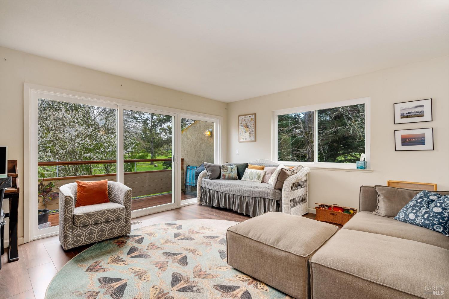 Detail Gallery Image 12 of 54 For 3098 Yulupa Ave, Santa Rosa,  CA 95405 - 2 Beds | 1/1 Baths