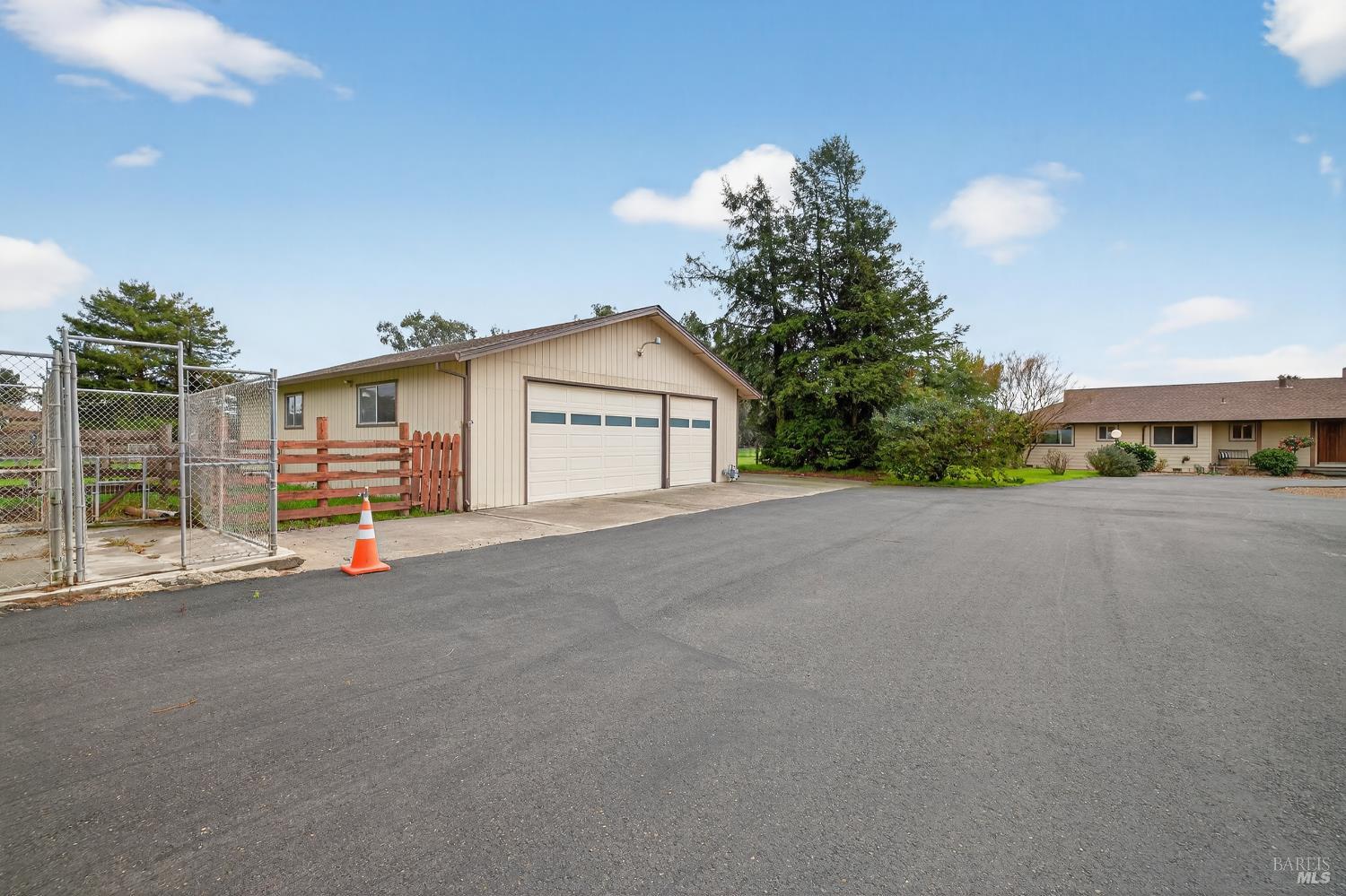 Detail Gallery Image 52 of 70 For 101 Mcbrown Rd, Petaluma,  CA 94952 - 4 Beds | 2/1 Baths