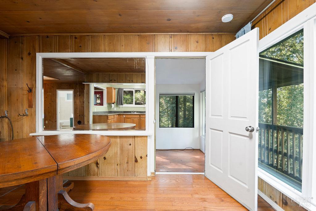 Detail Gallery Image 16 of 58 For 10987 Terrace Dr, Forestville,  CA 95436 - 2 Beds | 1 Baths