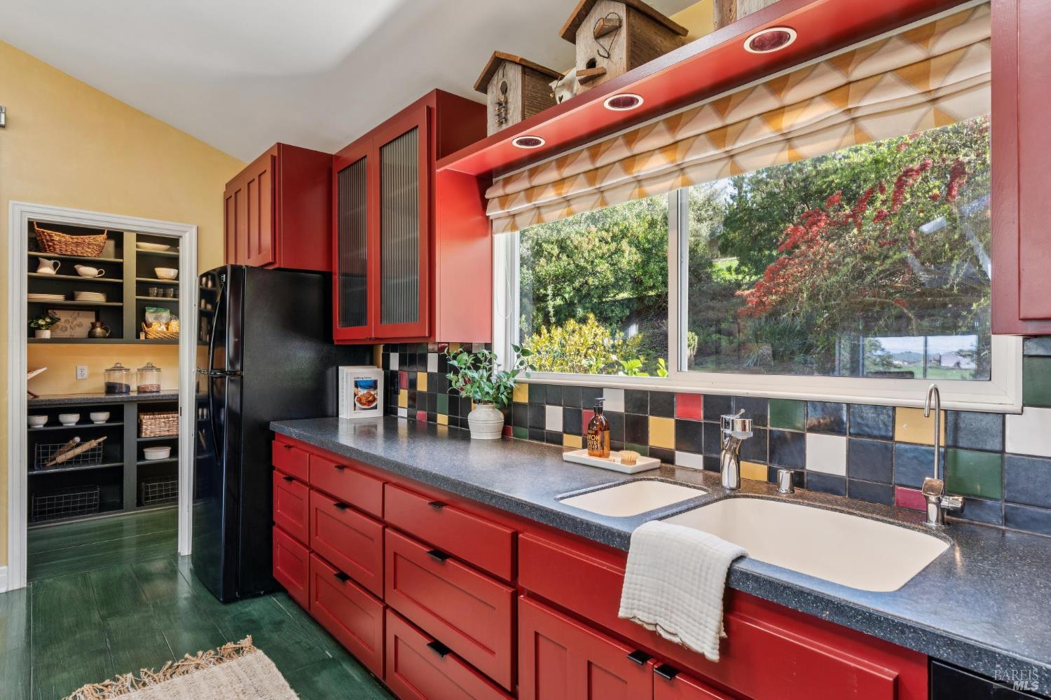 Detail Gallery Image 30 of 92 For 5855 Bodega Ave, Petaluma,  CA 94952 - 3 Beds | 2/1 Baths