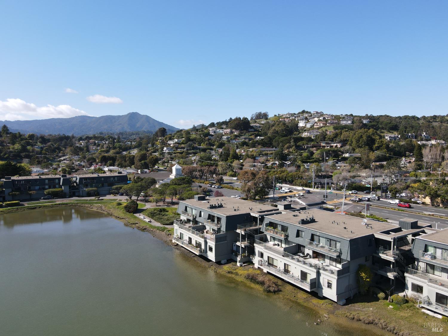 Detail Gallery Image 23 of 23 For 4 Greenwood Cv #F,  Tiburon,  CA 94920 - 2 Beds | 2 Baths