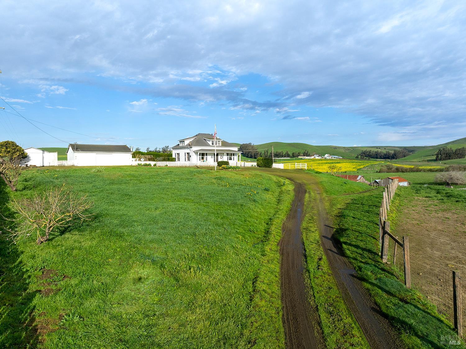 Detail Gallery Image 25 of 45 For 14550 Valley Ford Estero Rd, Valley Ford,  CA 94972 - 4 Beds | 1 Baths