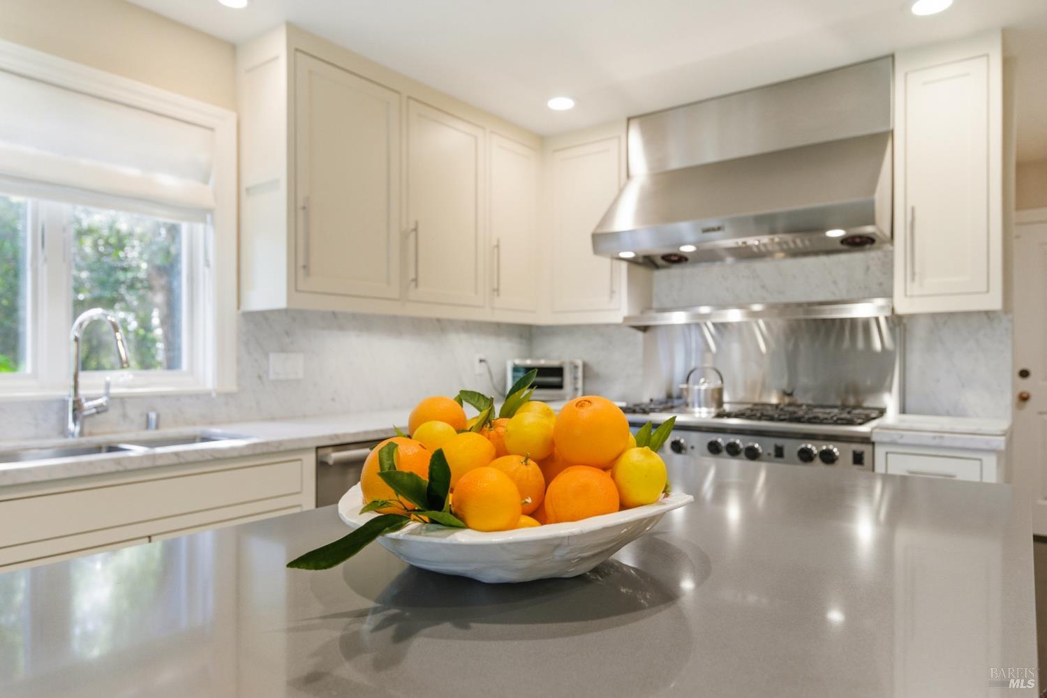 Detail Gallery Image 16 of 40 For 125 White Cottage Rd, Angwin,  CA 94508 - 4 Beds | 3/1 Baths