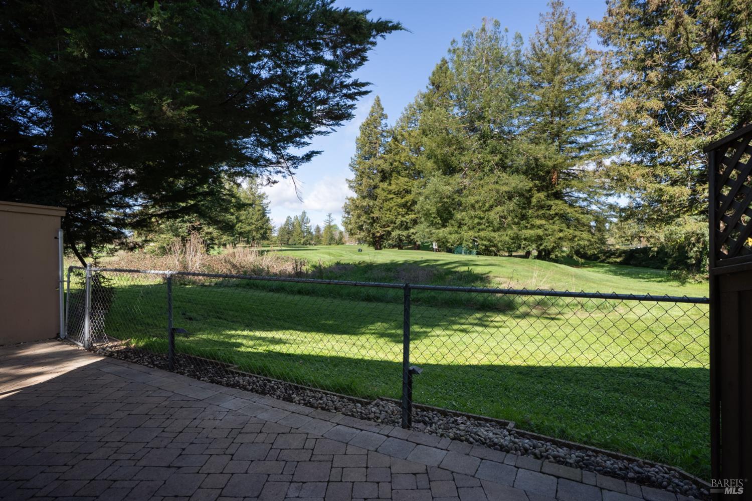 Detail Gallery Image 36 of 39 For 790 Hudis Dr, Rohnert Park,  CA 94928 - 2 Beds | 1/1 Baths