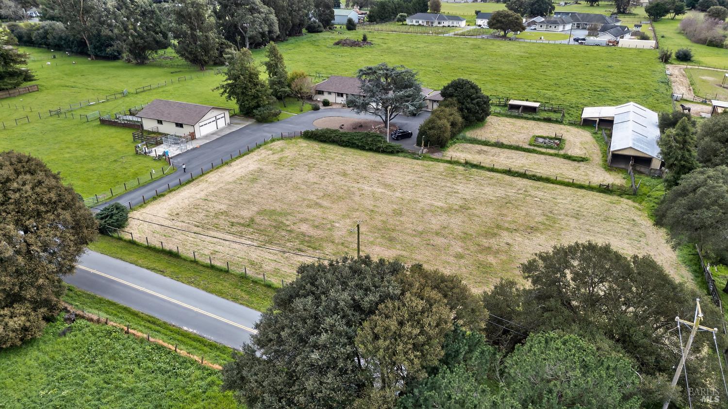 Detail Gallery Image 60 of 70 For 101 Mcbrown Rd, Petaluma,  CA 94952 - 4 Beds | 2/1 Baths