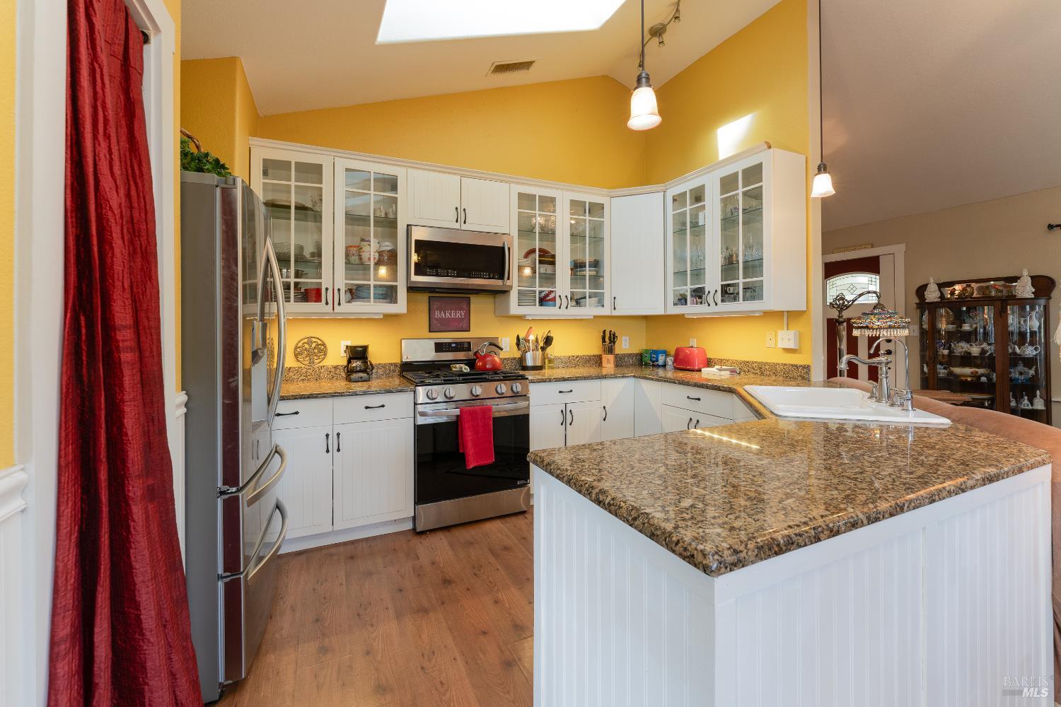 Detail Gallery Image 7 of 47 For 27581 Poppy Dr, Willits,  CA 95490 - 3 Beds | 2 Baths