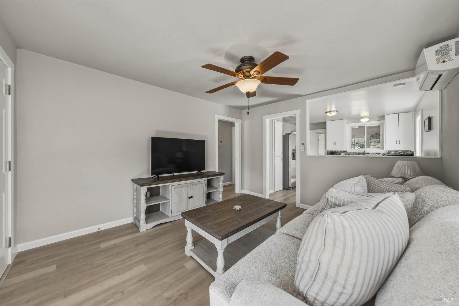 Detail Gallery Image 4 of 39 For 6061 1st Ave, Lucerne,  CA 95458 - 2 Beds | 1 Baths