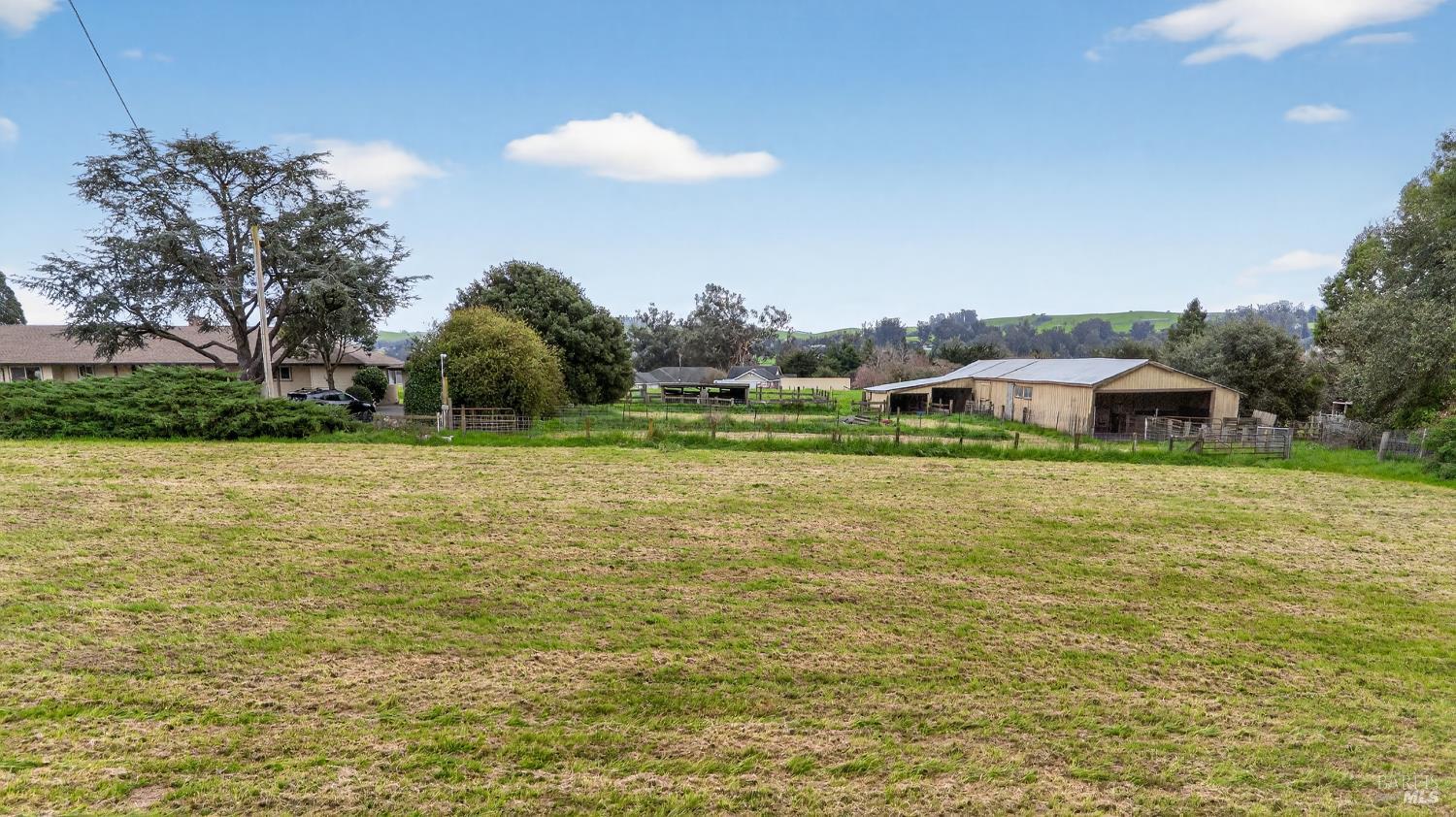 Detail Gallery Image 64 of 70 For 101 Mcbrown Rd, Petaluma,  CA 94952 - 4 Beds | 2/1 Baths