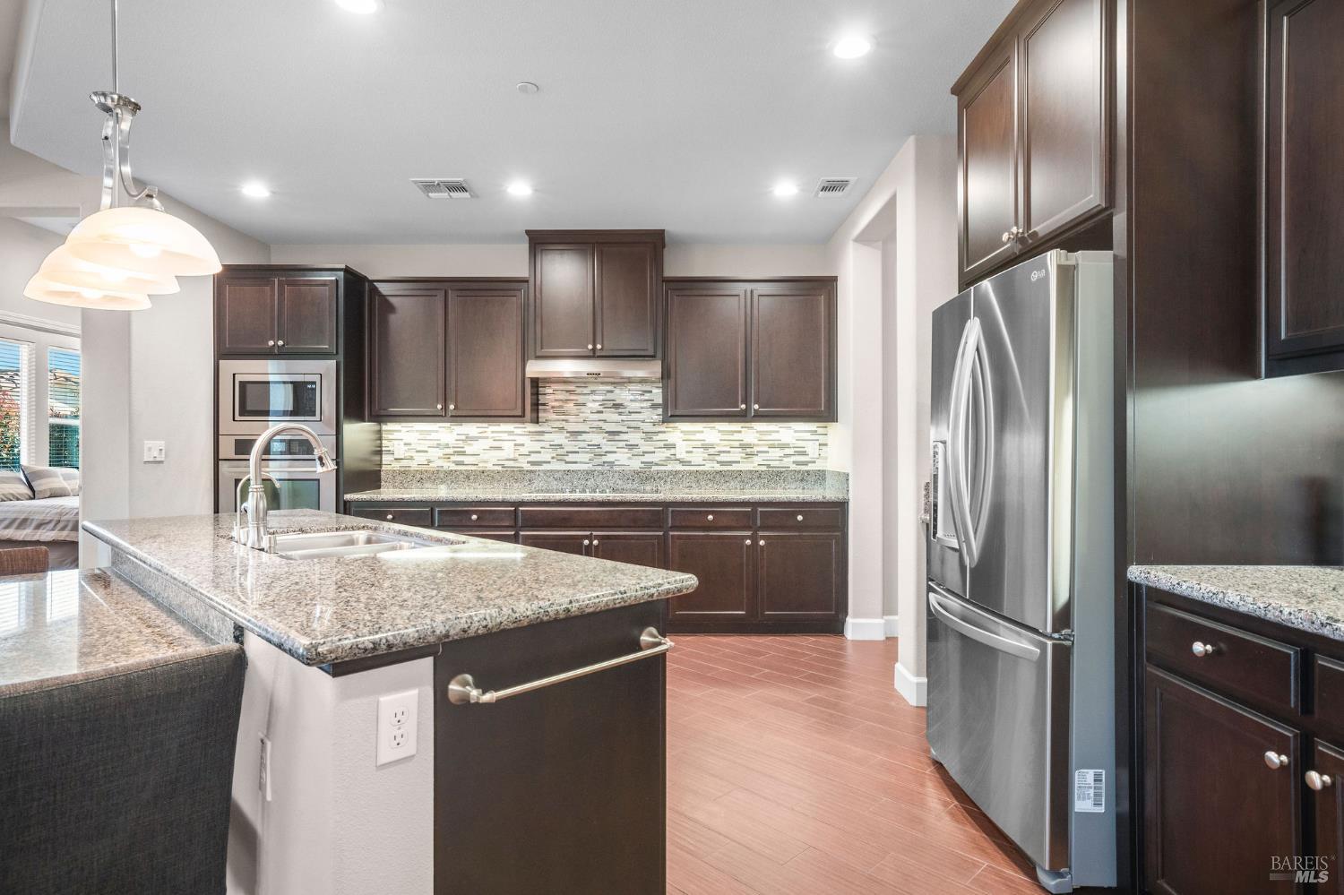 Detail Gallery Image 9 of 70 For 316 Birch Ridge Dr, Rio Vista,  CA 94571 - 3 Beds | 2/1 Baths