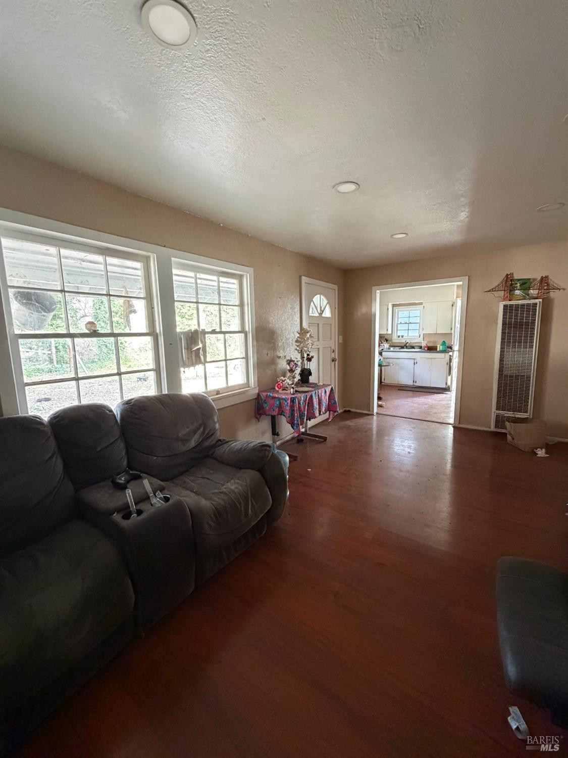 Detail Gallery Image 13 of 24 For 24463 Shady Ln, Covelo,  CA 95428 - 2 Beds | 1 Baths