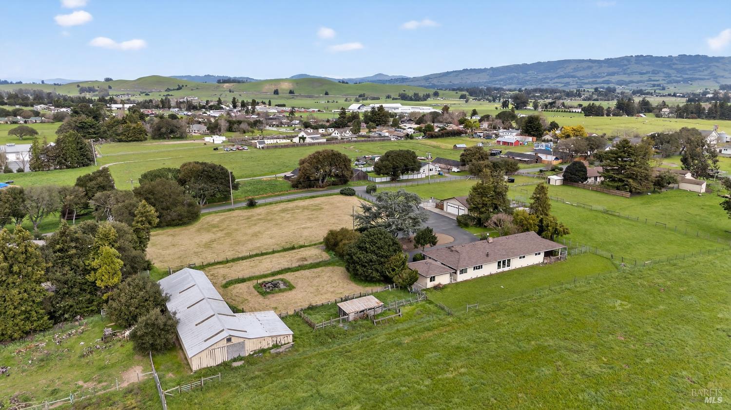 Detail Gallery Image 66 of 70 For 101 Mcbrown Rd, Petaluma,  CA 94952 - 4 Beds | 2/1 Baths