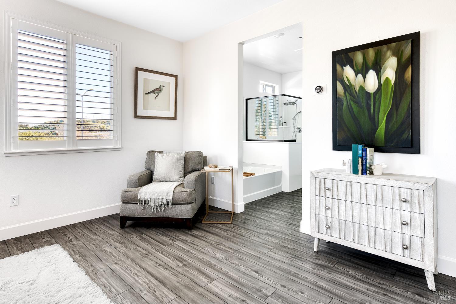 Detail Gallery Image 26 of 43 For 704 Granite Ln, Fairfield,  CA 94534 - 5 Beds | 3 Baths