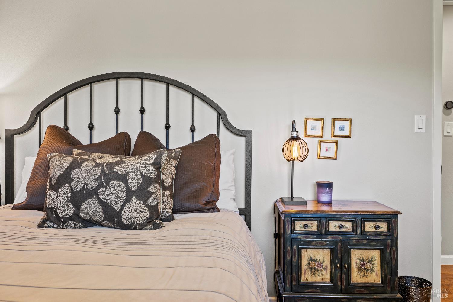 Detail Gallery Image 31 of 59 For 1389 Canyon Rd, Geyserville,  CA 95441 - 3 Beds | 2 Baths