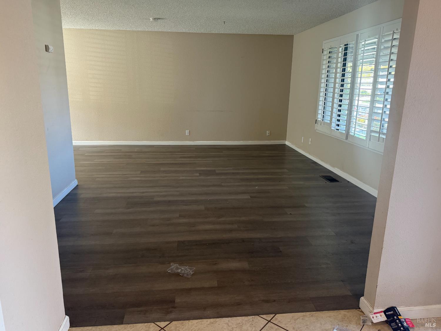 Detail Gallery Image 7 of 31 For 497 Americano Way, Fairfield,  CA 94533 - 4 Beds | 2/1 Baths