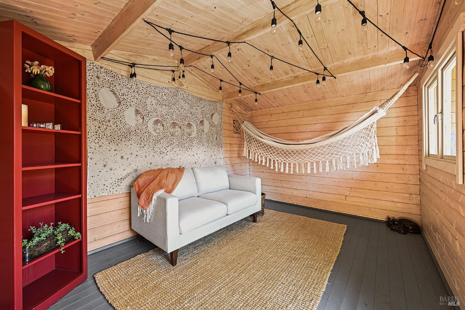 Detail Gallery Image 45 of 57 For 2866 Dusty Stone Ct, Santa Rosa,  CA 95405 - 3 Beds | 2/1 Baths