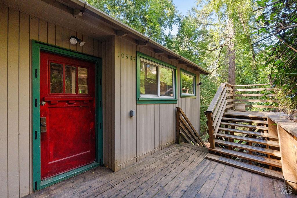 Detail Gallery Image 6 of 58 For 10987 Terrace Dr, Forestville,  CA 95436 - 2 Beds | 1 Baths