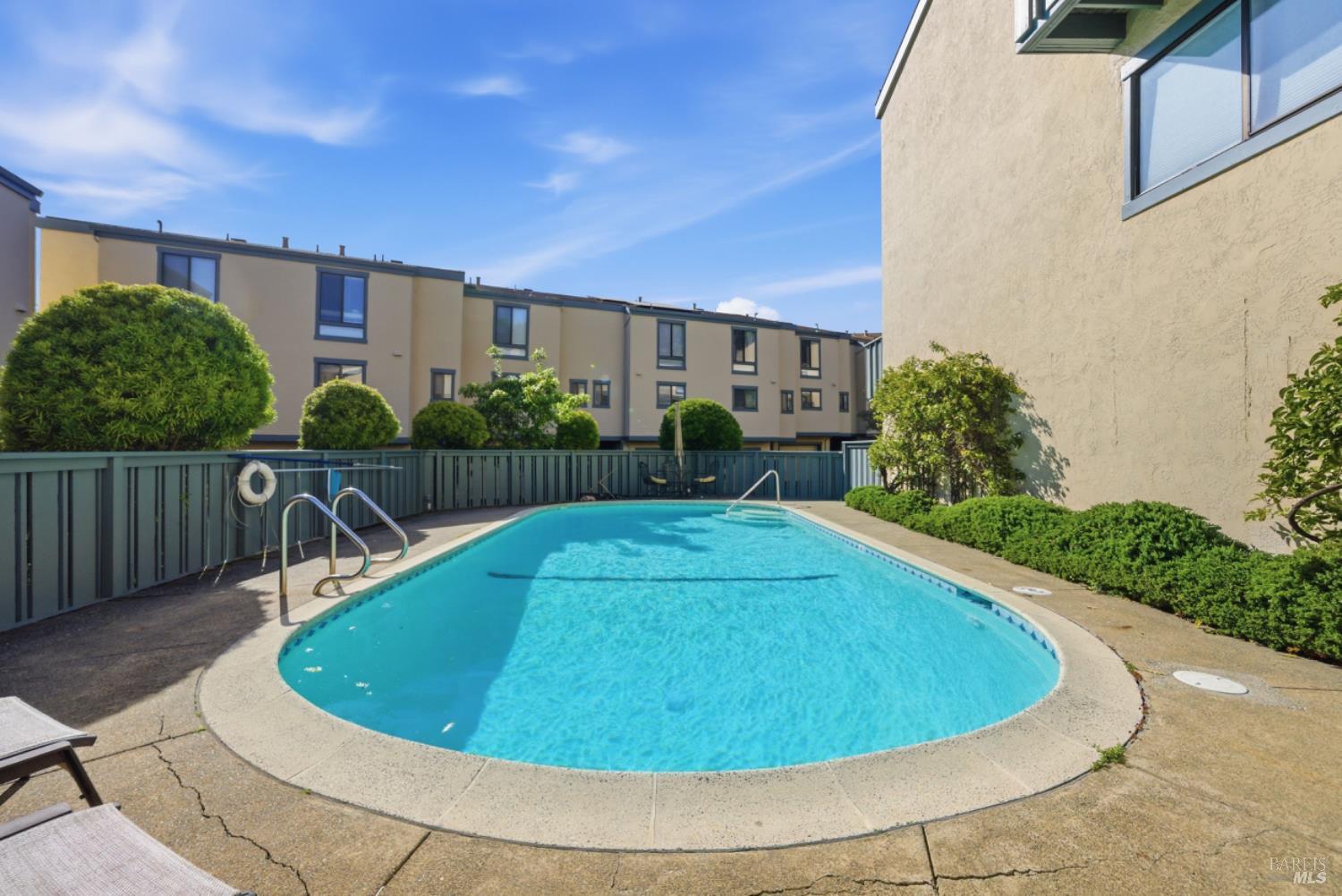 Detail Gallery Image 37 of 40 For 818 S Eliseo Dr, Greenbrae,  CA 94904 - 2 Beds | 1/1 Baths