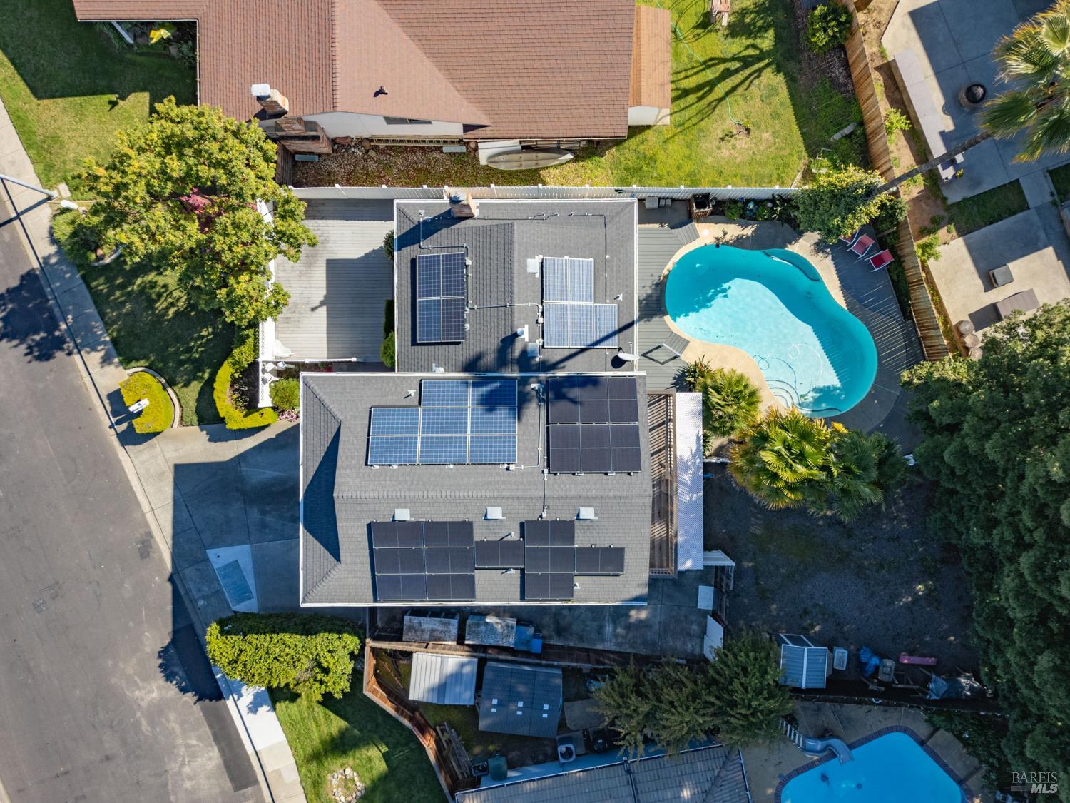 Detail Gallery Image 27 of 40 For 692 Linwood St, Vacaville,  CA 95688 - 3 Beds | 2/1 Baths