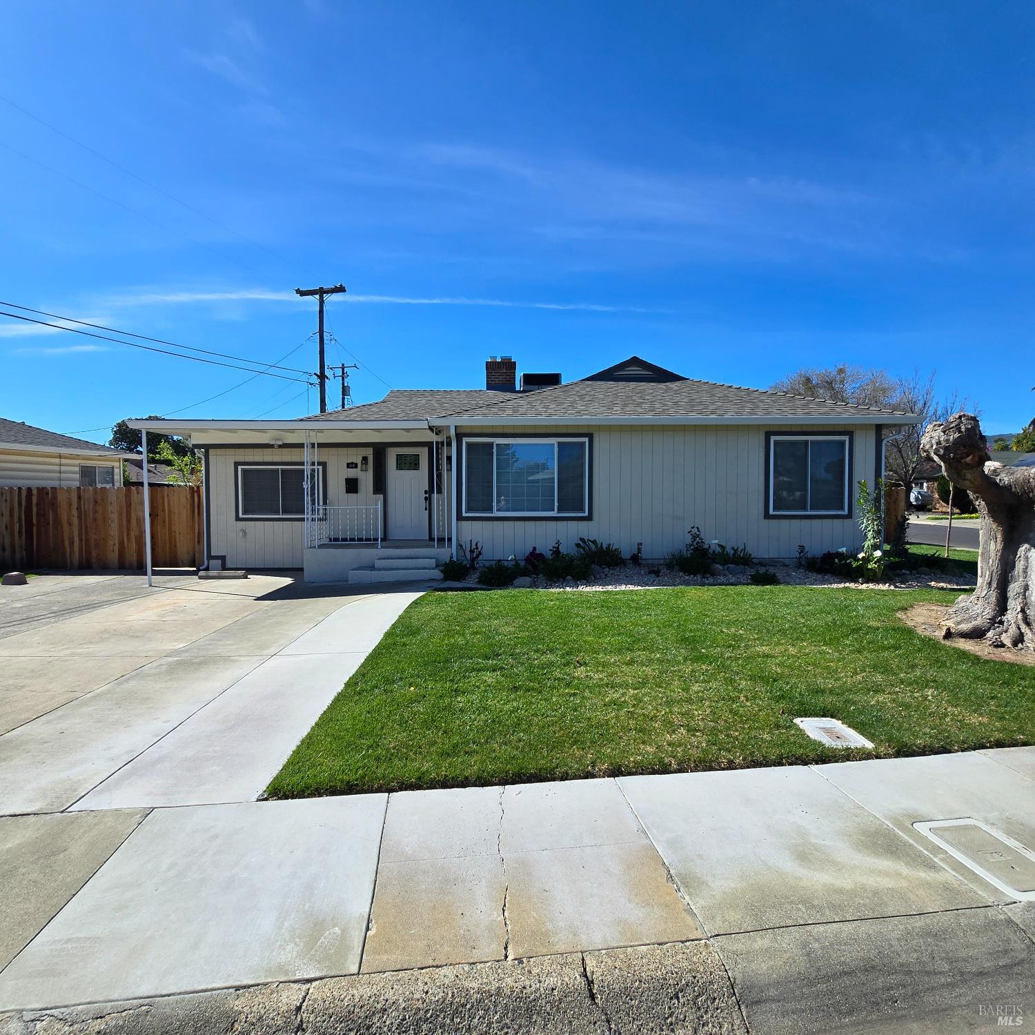 Front Image Thumbnail for BA326017795