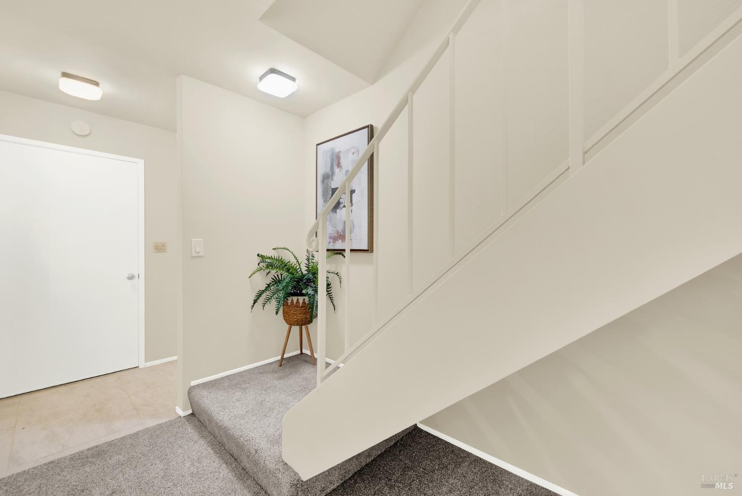 Detail Gallery Image 17 of 52 For 30 Belvedere Ct, Napa,  CA 94559 - 2 Beds | 1/1 Baths