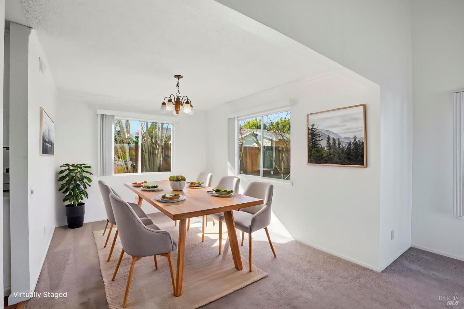 Detail Gallery Image 7 of 39 For 2441 San Pablo Ct, Santa Rosa,  CA 95401 - 4 Beds | 0/3 Baths