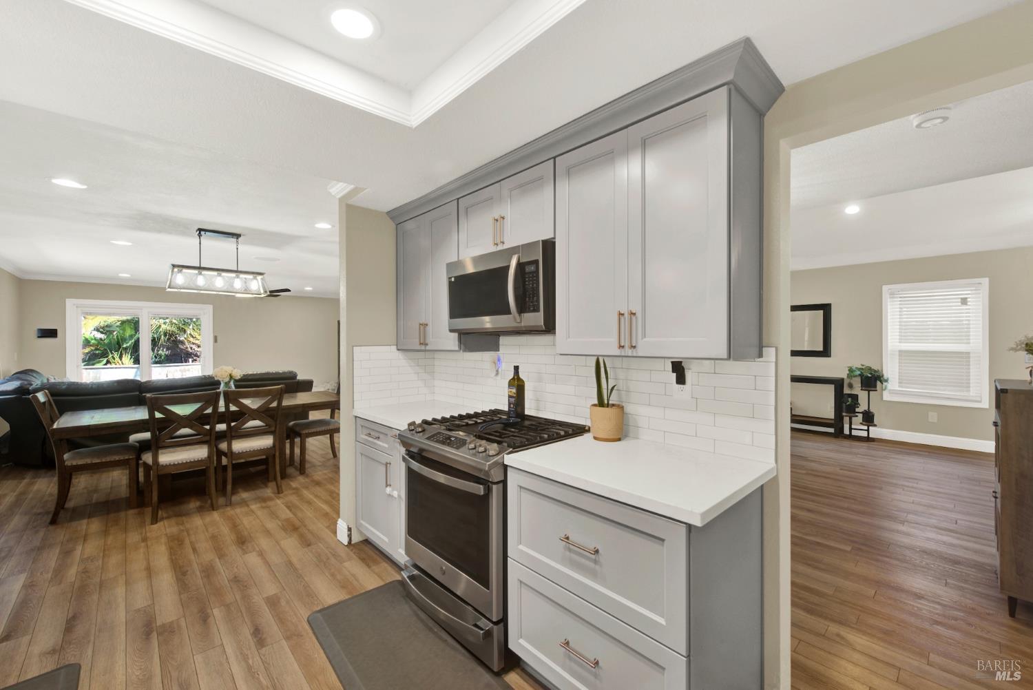 Detail Gallery Image 43 of 94 For 631 Colemanite Cir, Vacaville,  CA 95687 - 3 Beds | 2/1 Baths