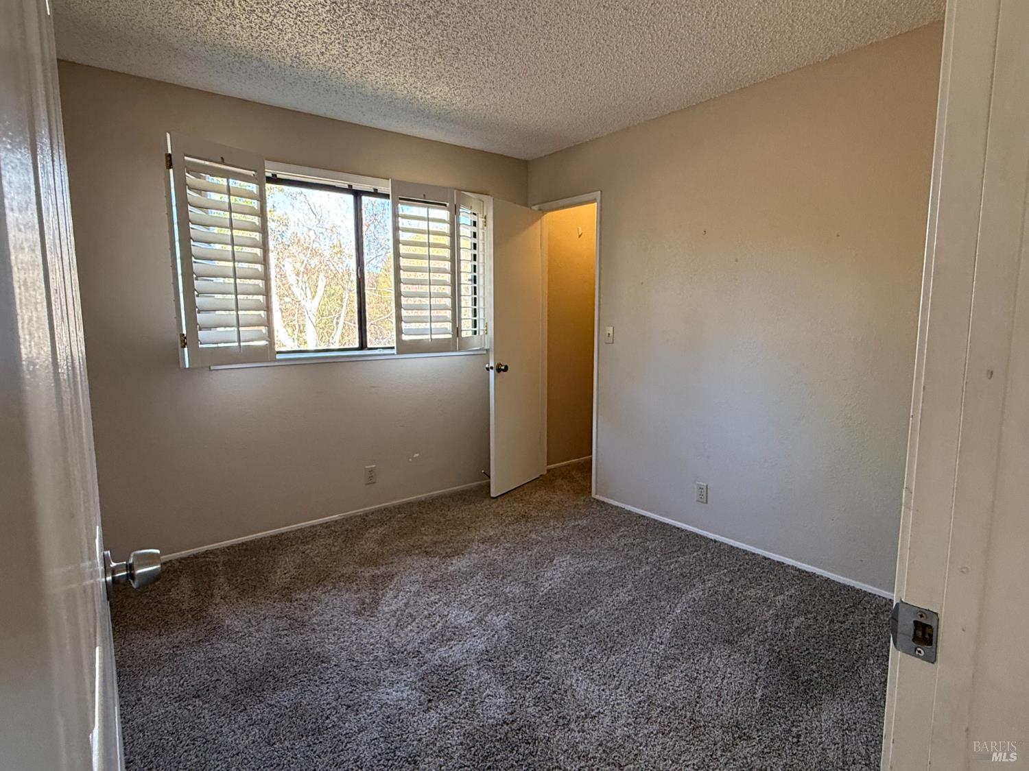 Detail Gallery Image 28 of 31 For 497 Americano Way, Fairfield,  CA 94533 - 4 Beds | 2/1 Baths