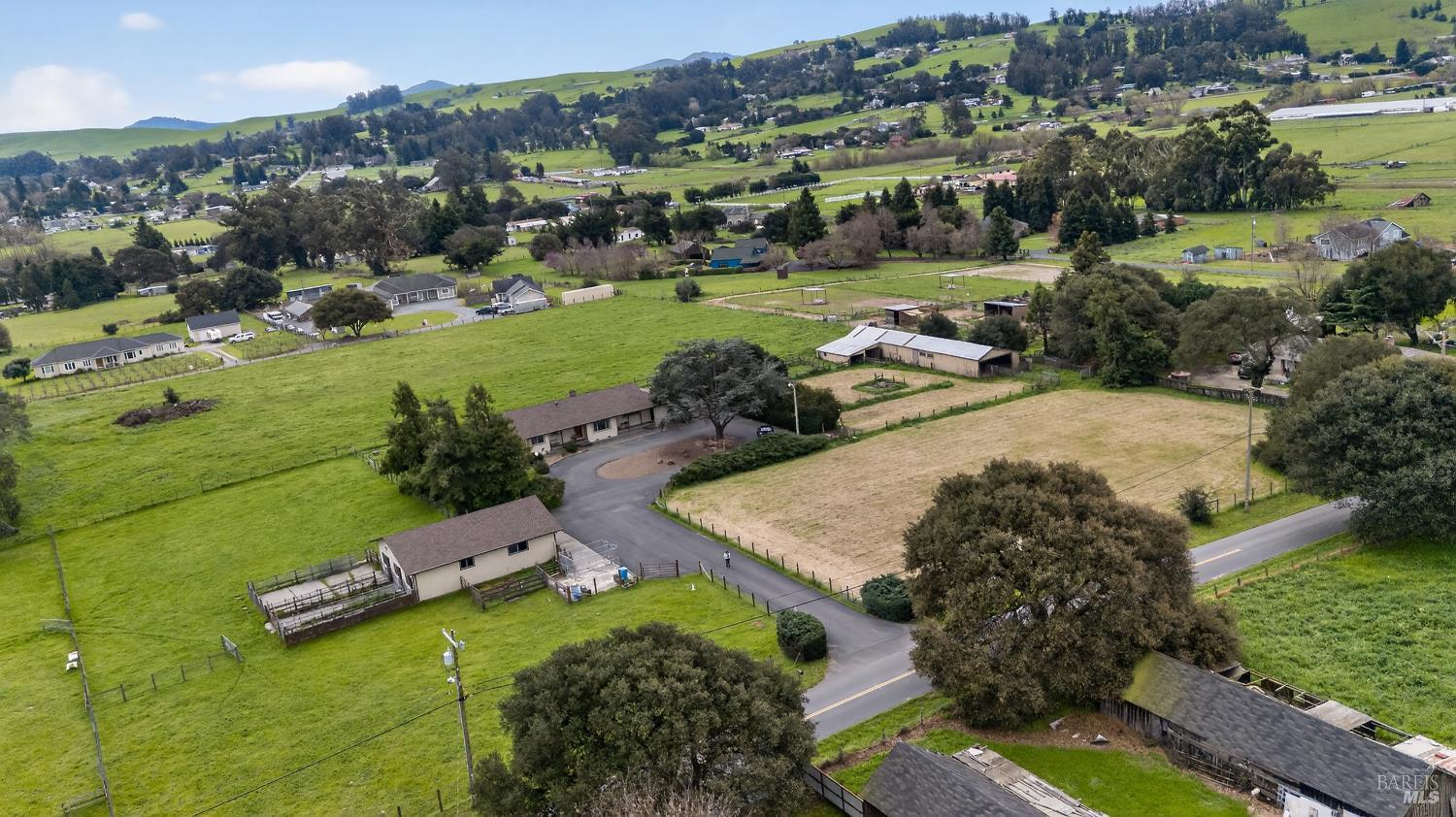 Detail Gallery Image 54 of 70 For 101 Mcbrown Rd, Petaluma,  CA 94952 - 4 Beds | 2/1 Baths