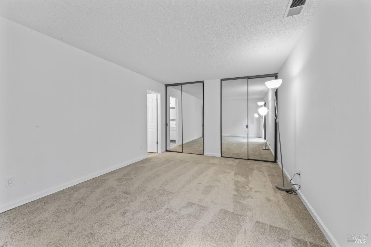 Detail Gallery Image 27 of 38 For 6498 Jacaranda St, Rohnert Park,  CA 94928 - 4 Beds | 2 Baths