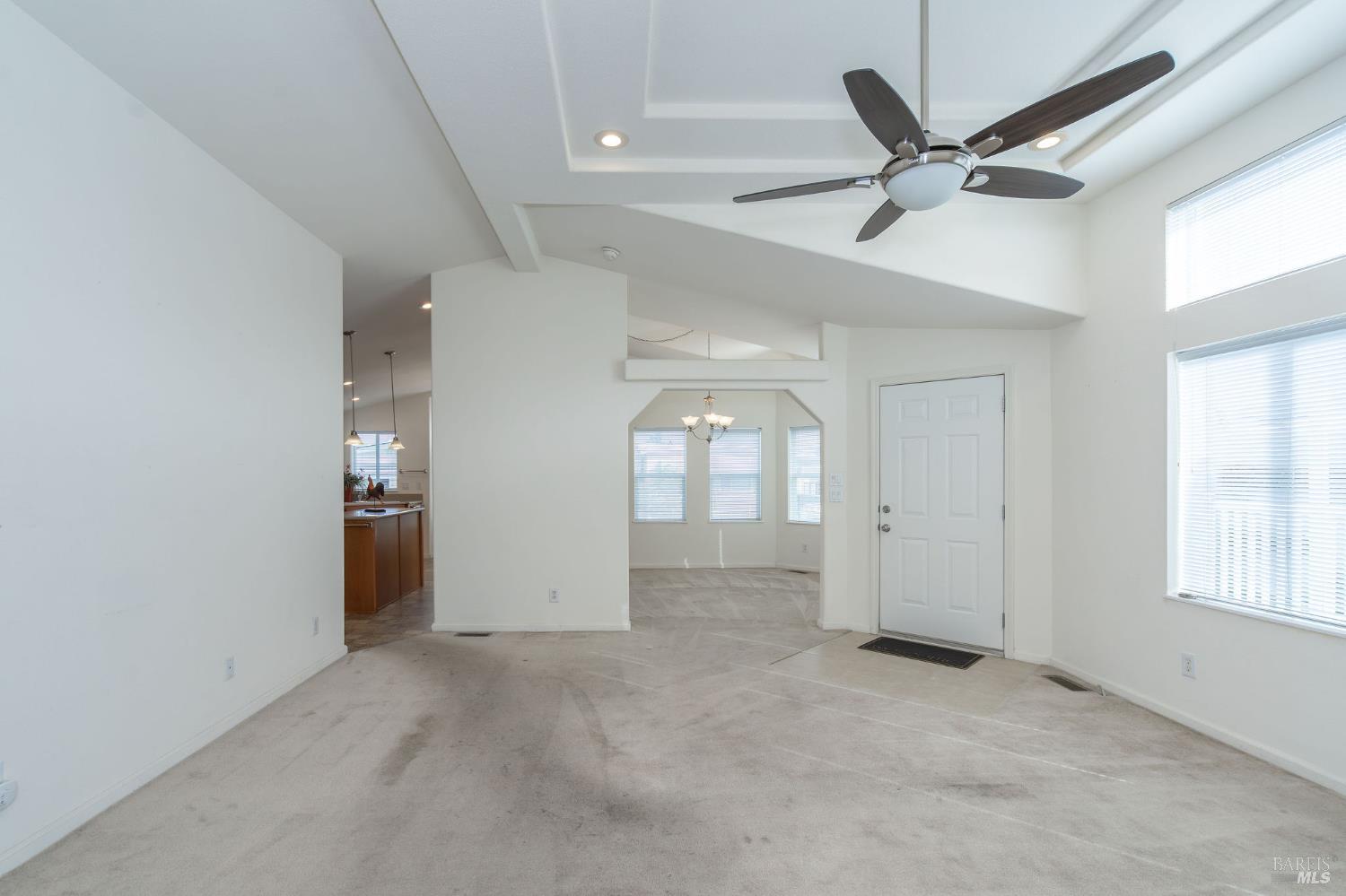 Detail Gallery Image 29 of 62 For 32 Yorkshire Dr, Santa Rosa,  CA 95401 - 3 Beds | 2 Baths