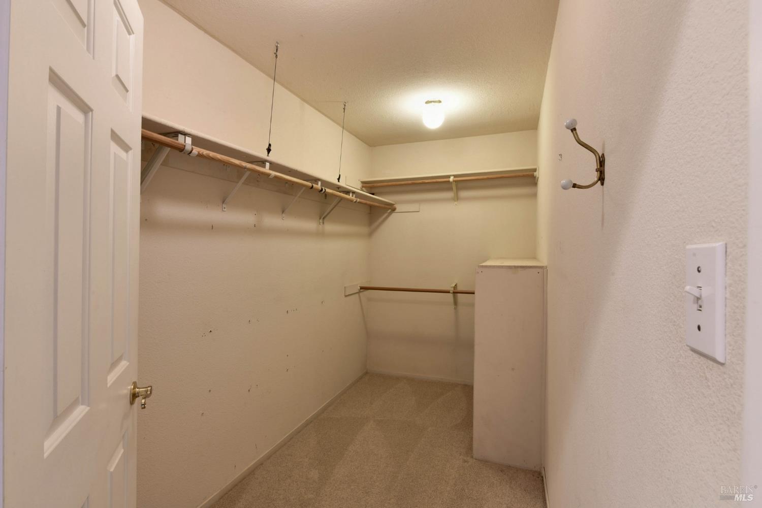 Detail Gallery Image 17 of 39 For 135 Fulton Pl, Windsor,  CA 95492 - 4 Beds | 3 Baths