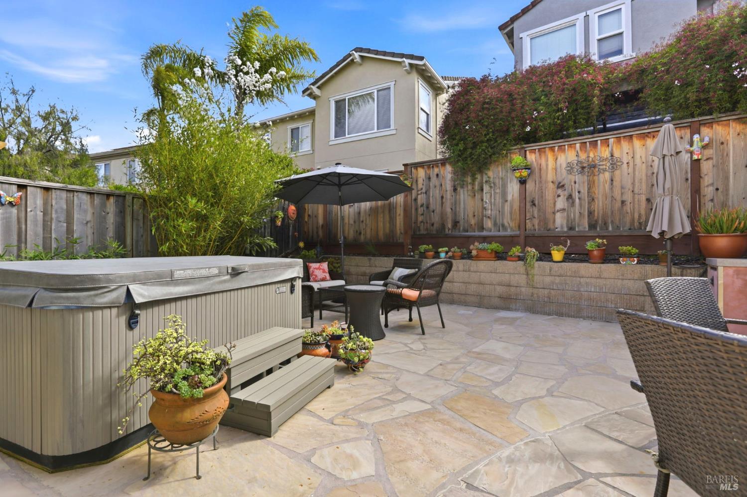 Detail Gallery Image 35 of 40 For 26 Waterbury Ln, Novato,  CA 94949 - 4 Beds | 2/1 Baths