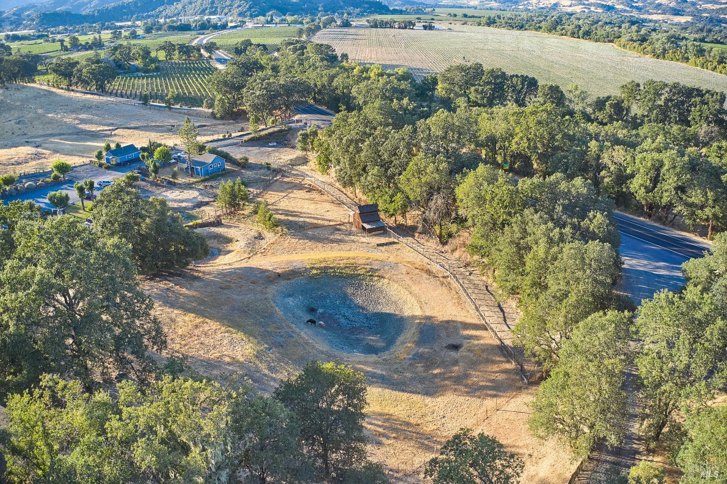 Detail Gallery Image 13 of 26 For 14600 S Highway 101 Unkn, Hopland,  CA 95449 - – Beds | – Baths