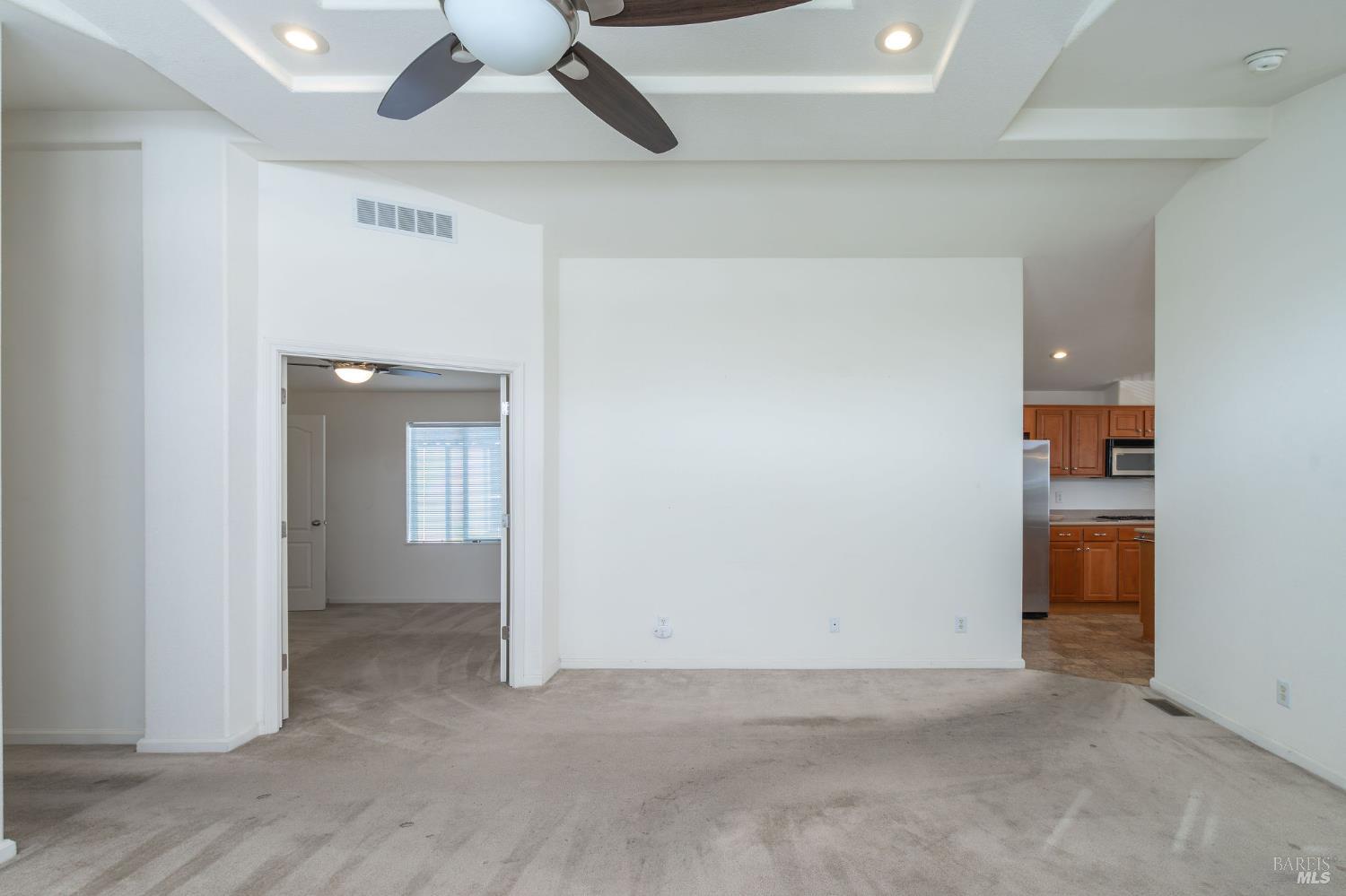 Detail Gallery Image 30 of 62 For 32 Yorkshire Dr, Santa Rosa,  CA 95401 - 3 Beds | 2 Baths