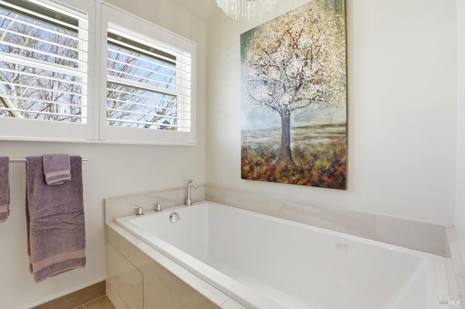 Detail Gallery Image 31 of 62 For 6 Gothic Dr, Novato,  CA 94947 - 4 Beds | 3/1 Baths