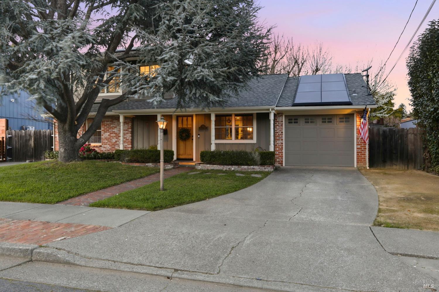 Detail Gallery Image 50 of 62 For 6 Gothic Dr, Novato,  CA 94947 - 4 Beds | 3/1 Baths